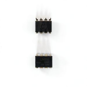 LM393 Comparator 30pcs Dual Differential IC – Low Power DIP‑8 Todiys-0